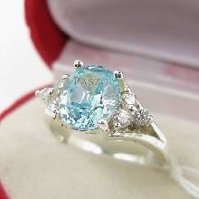 แหวนพลอยสีฟ้า เพชรข้างละ3เม็ด แหวนพลอยอความารีน แหวนเงินแท้ แหวนผู้หญิง