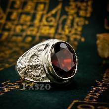 แหวนพญาครุฑ แหวนผู้ชาย แหวนเงินผู้ชาย ฝังพลอยโกเมนสีแดงก่ำ แหวนเงินแท้ 925