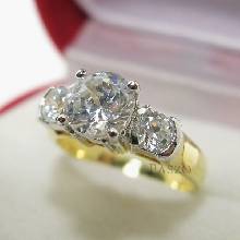 แหวนเพชร ตัวแหวนเคลือบทองแท้ 5 ไมครอน ประดับเพชร 1.5 กะรัต แหวนเบอร์ 50
